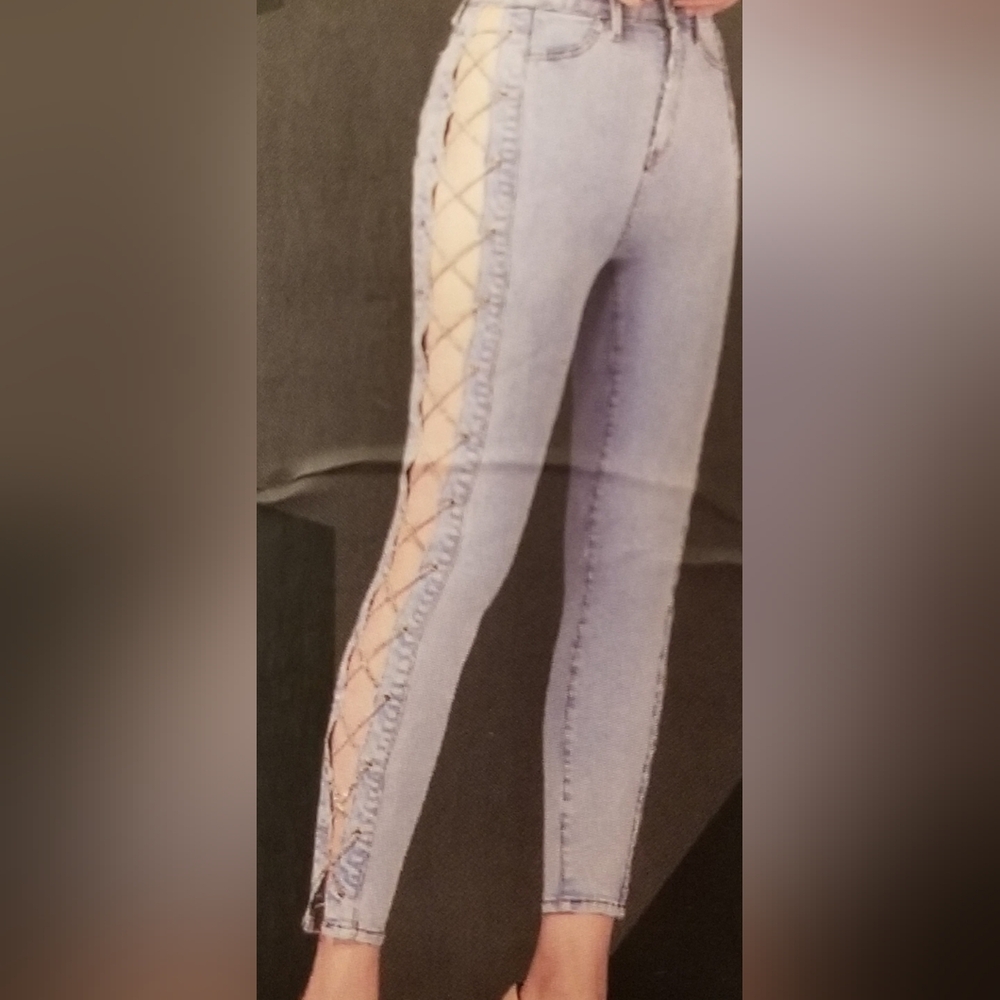 Simple Society Super High Rise Ankle Skinny Jeans